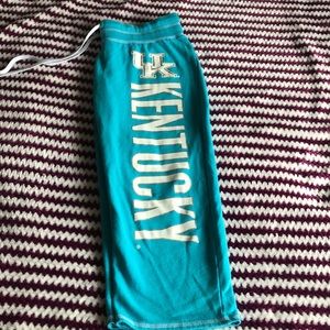 University of Kentucky Capri sweats size Medium